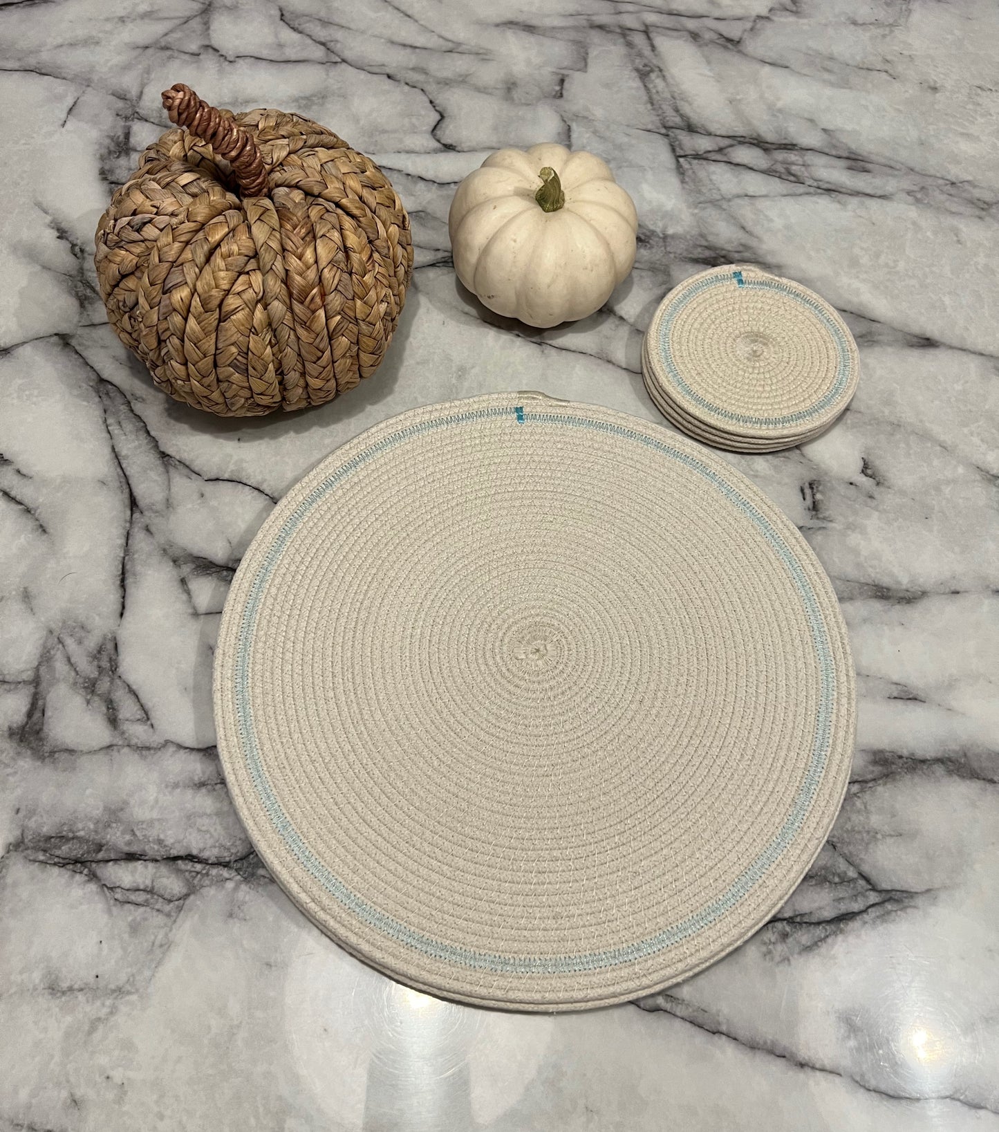 Table Placemats | Pack of 4 | Multi-Colored Heat Resistant Placemats