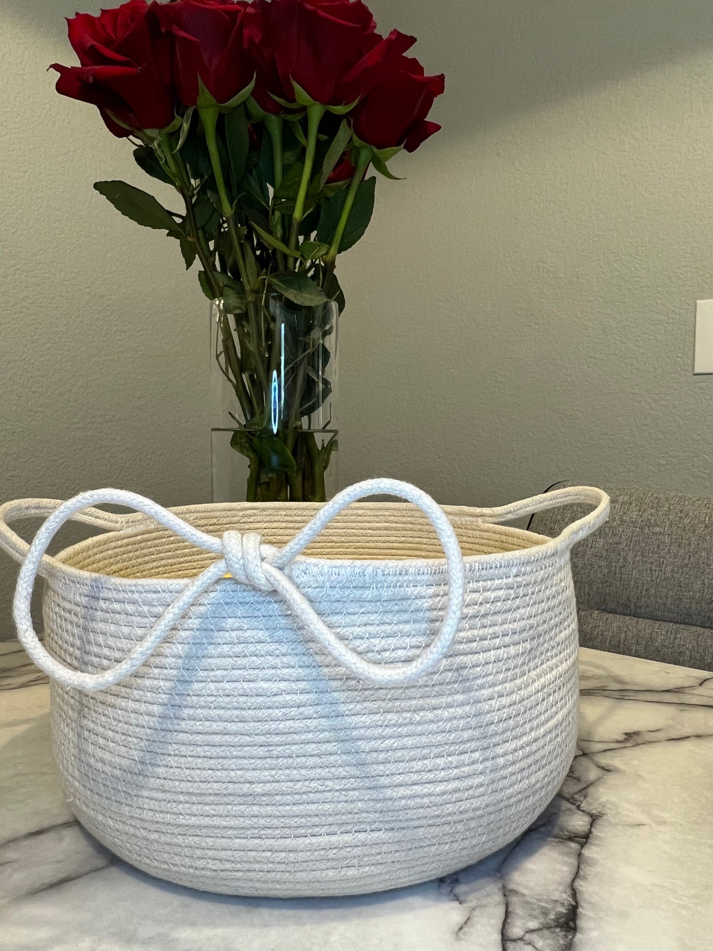 Round Basket with Bow